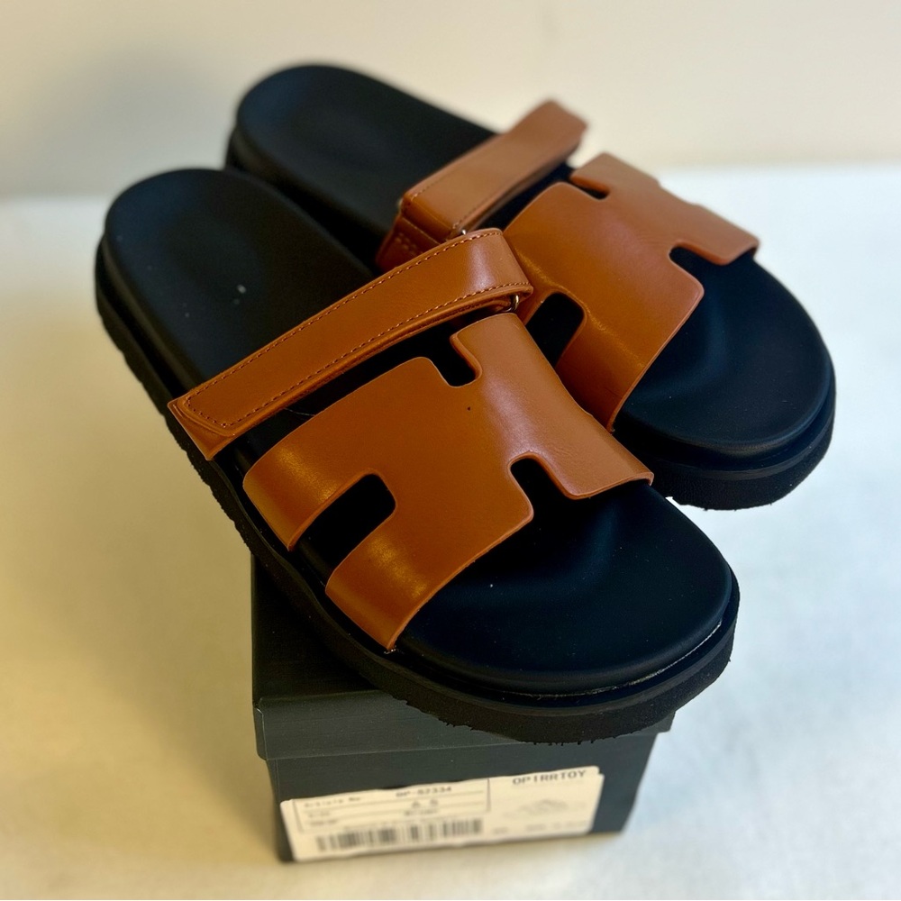 New Women’s Brown H Slip on Slides Sandals with adjustable strap / Sz 6.5